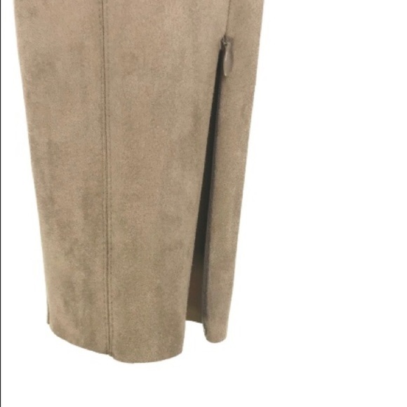 Zara faux suede stretch side zip, bottom zip pants - Picture 5 of 9